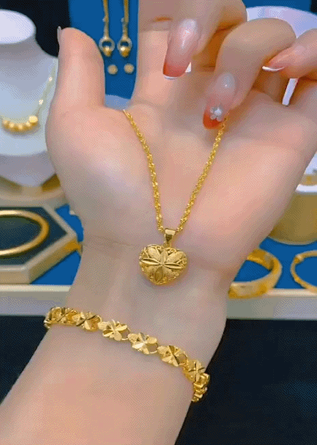 Heart Shaped Memorial Necklace for woman – Cherish Loved Ones Forever